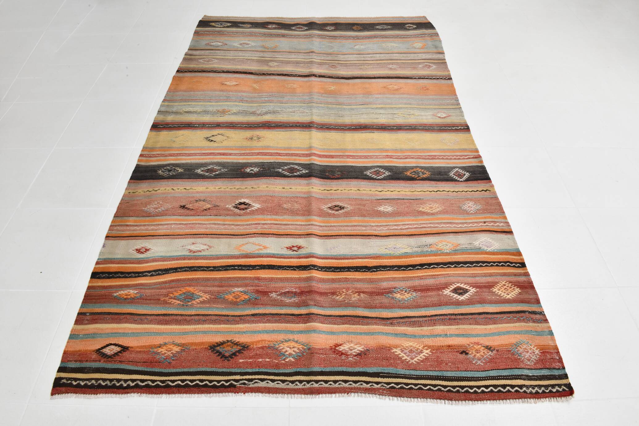 Turkish Anatolian Carpet, Vintage Pattern Rug, 163x259 Cm