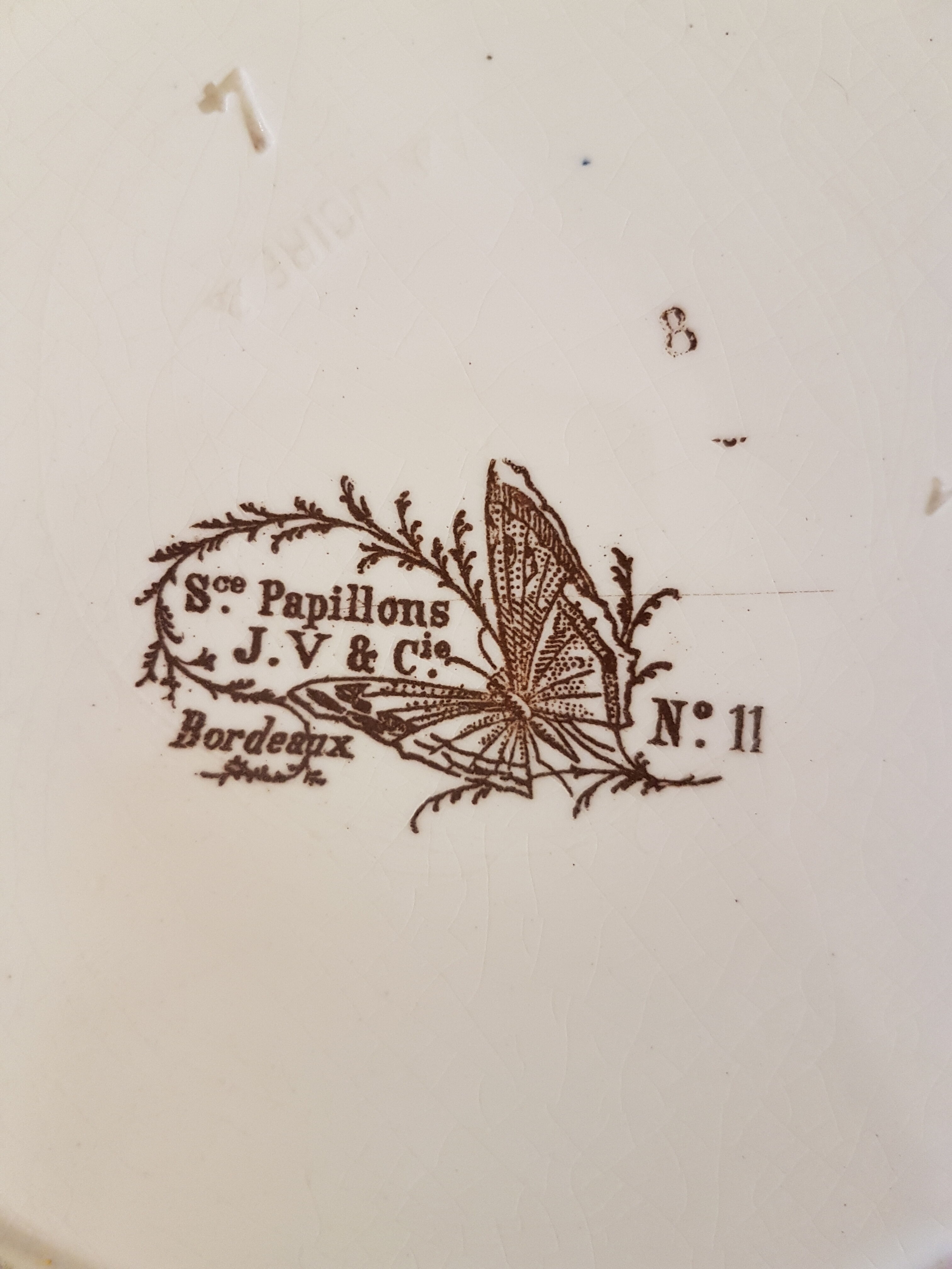 Serving dish manufacture J.Vieillard & Cie