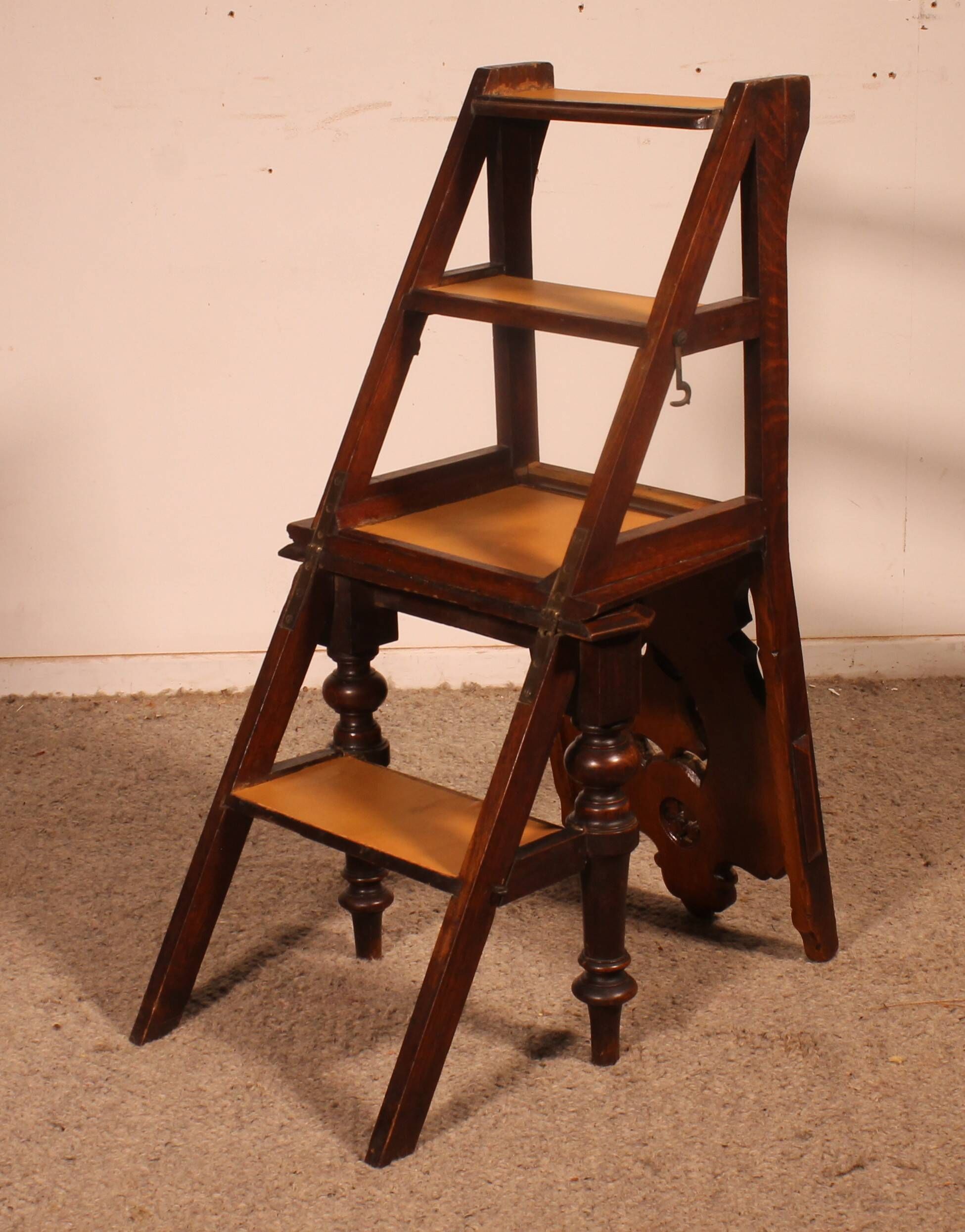 neogothic step stool - 19th century in oak
