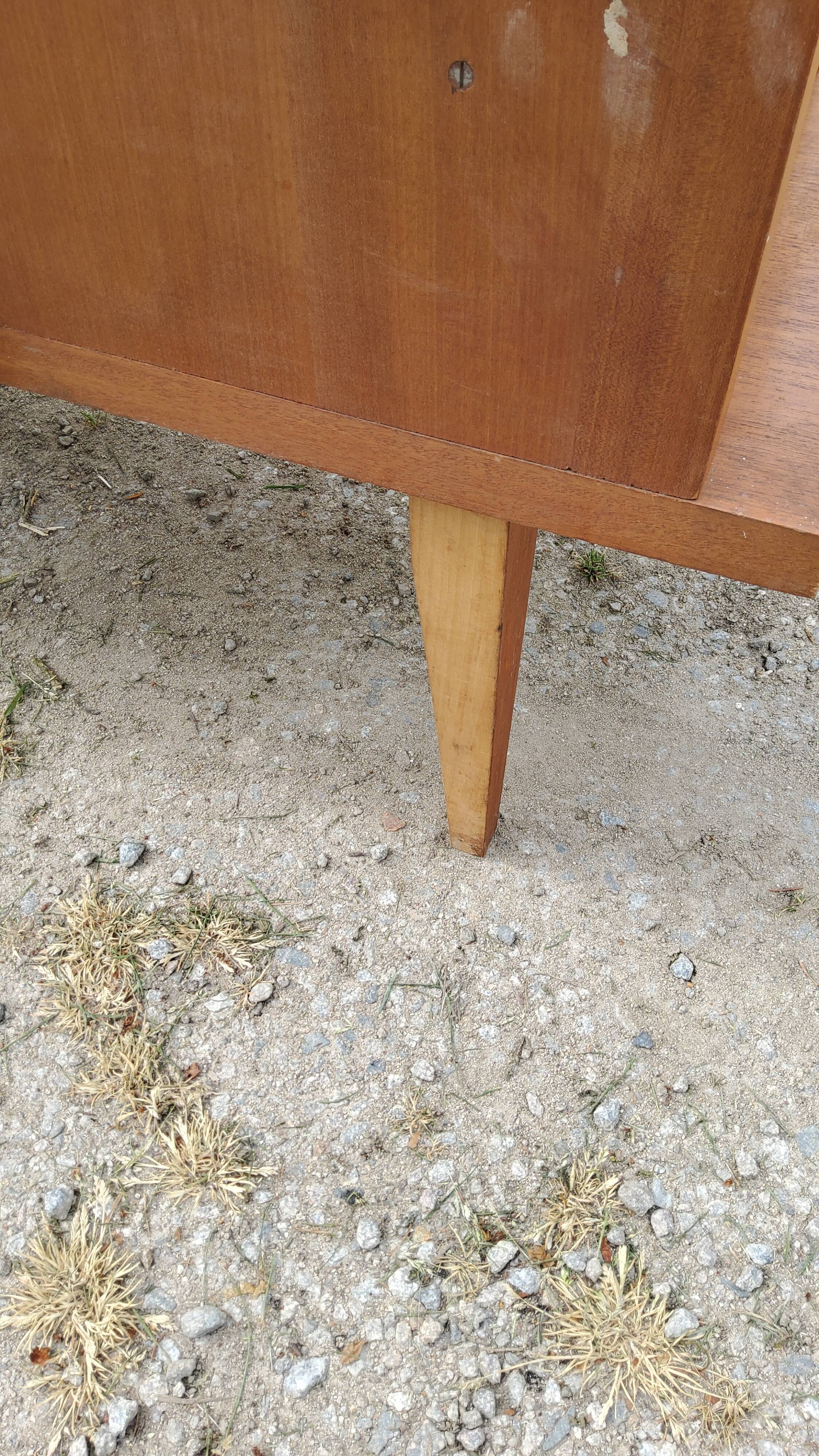 Dressing table from the 70s in teak