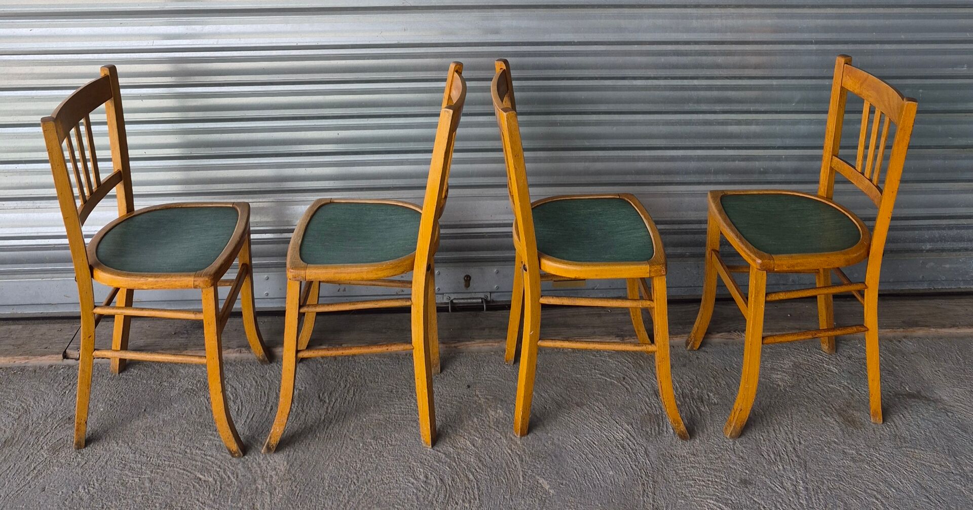 Set of 4 vintage bistro chairs