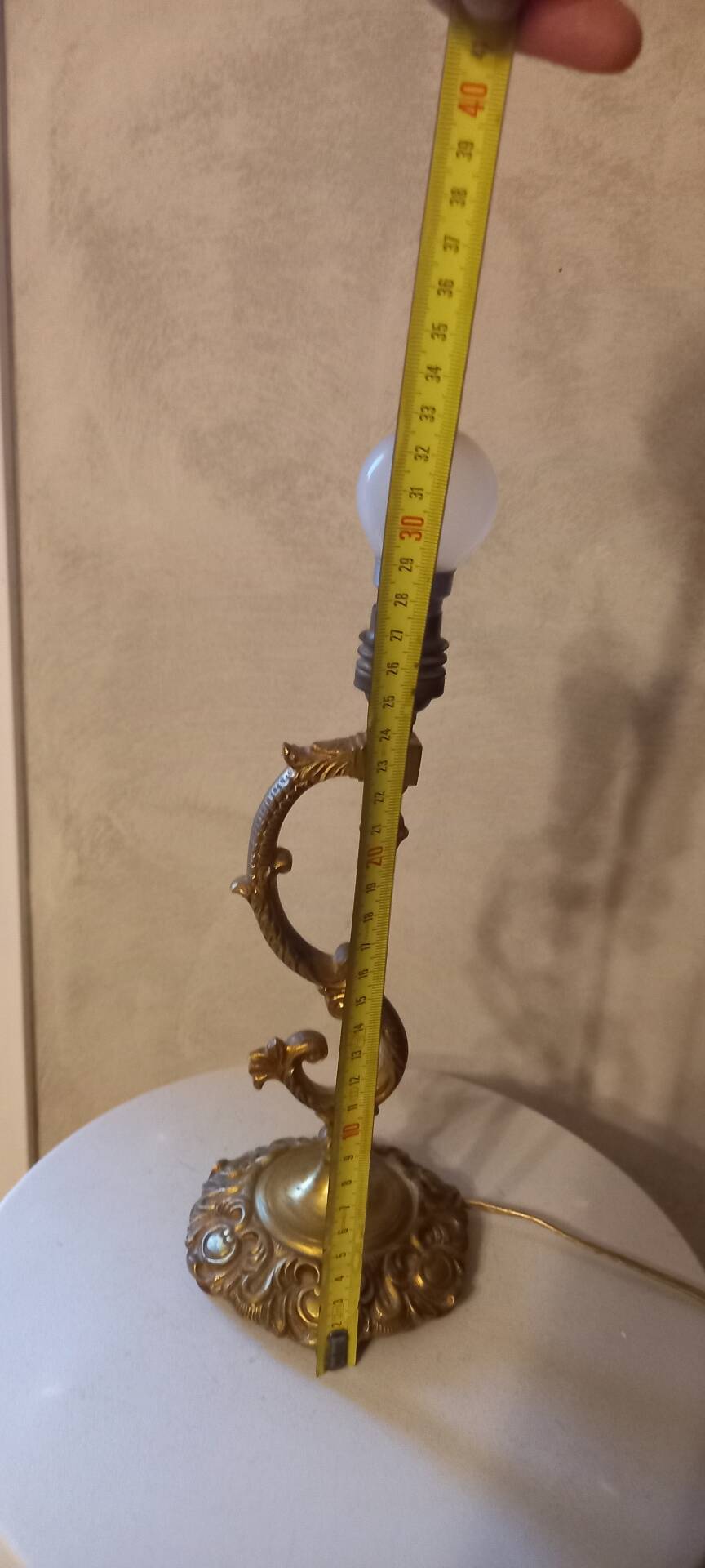 Pied de lampe en bronze