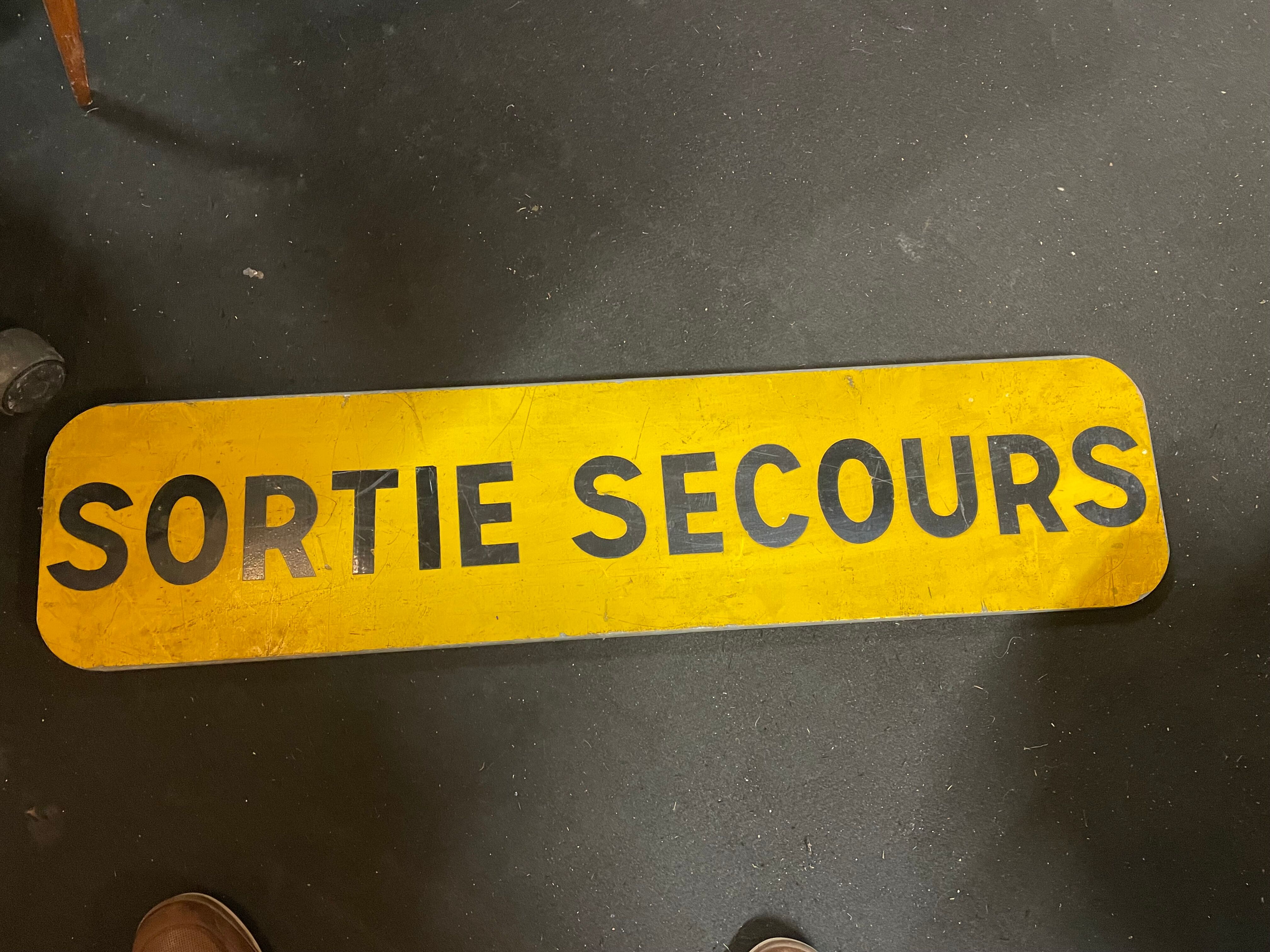 Panneau signalisation sortie secours