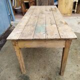 Farm table