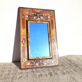 Mirror painted wood workshop of the tower