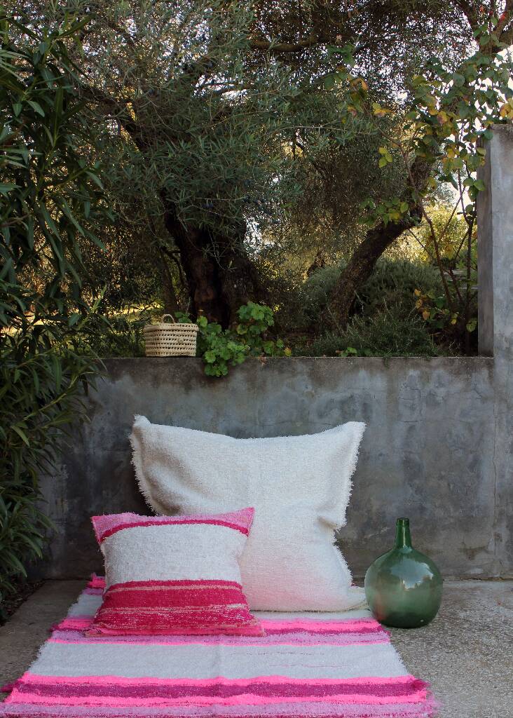 Handwoven recycled cotton rug - 120 x 170 cm