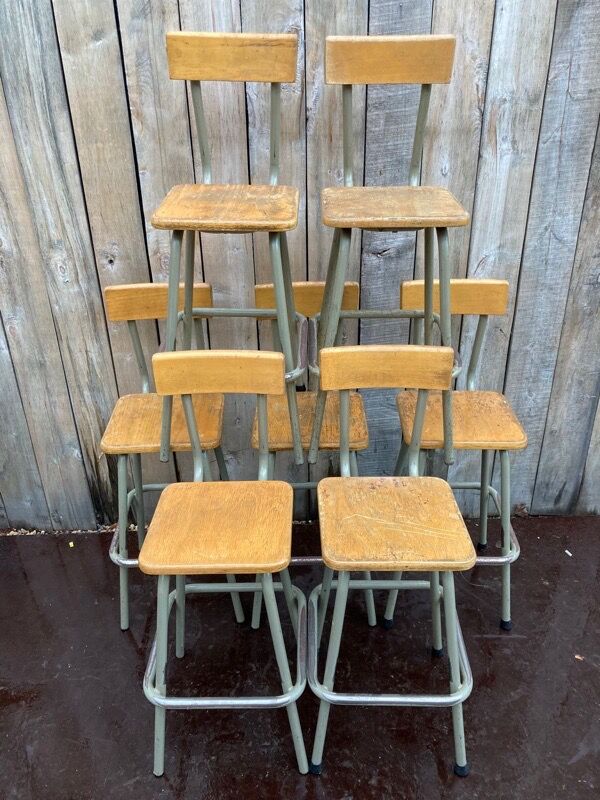 High industrial stools (60cm) – ideal for your project – green frame