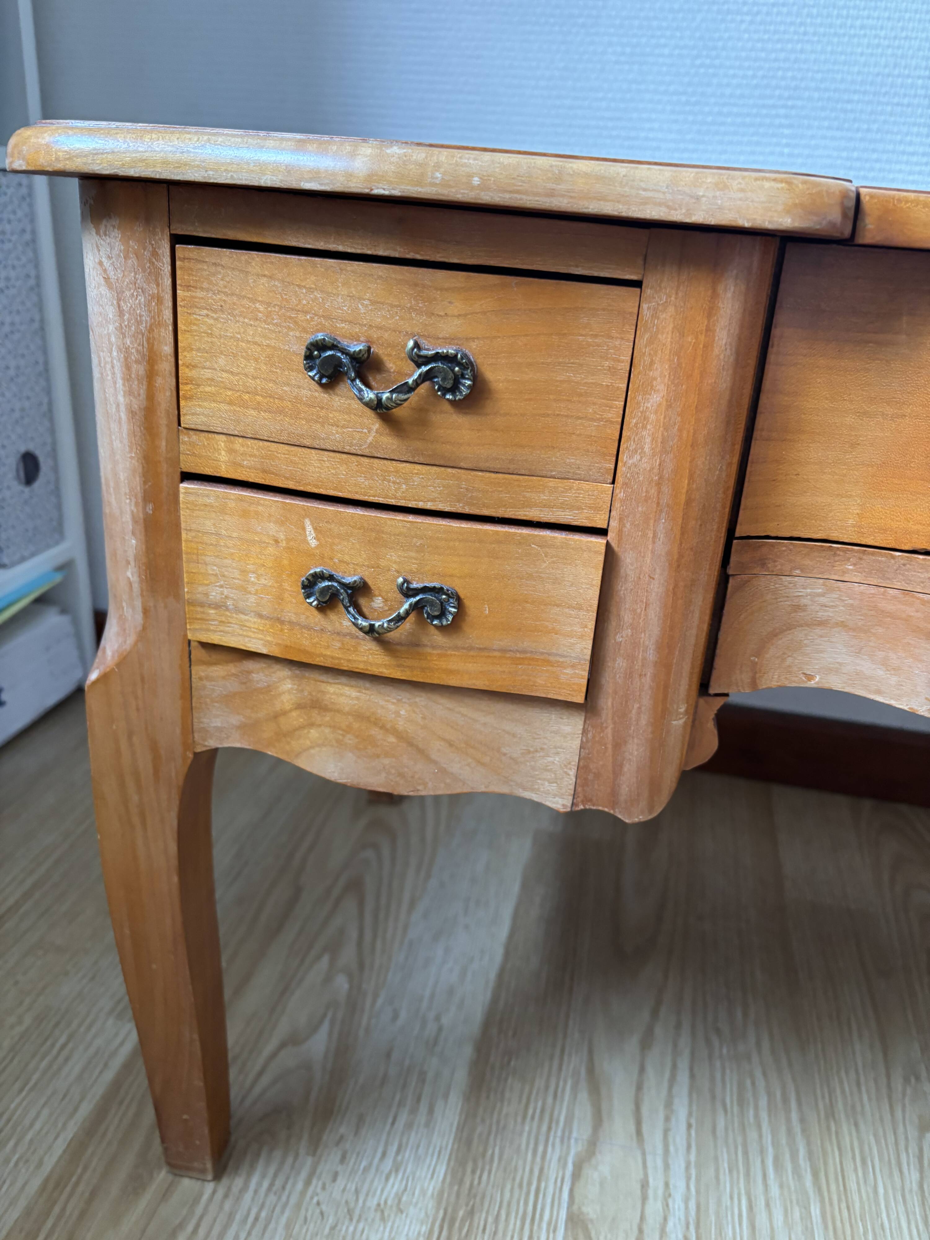 Coiffeuse basse en bois des années 60-70