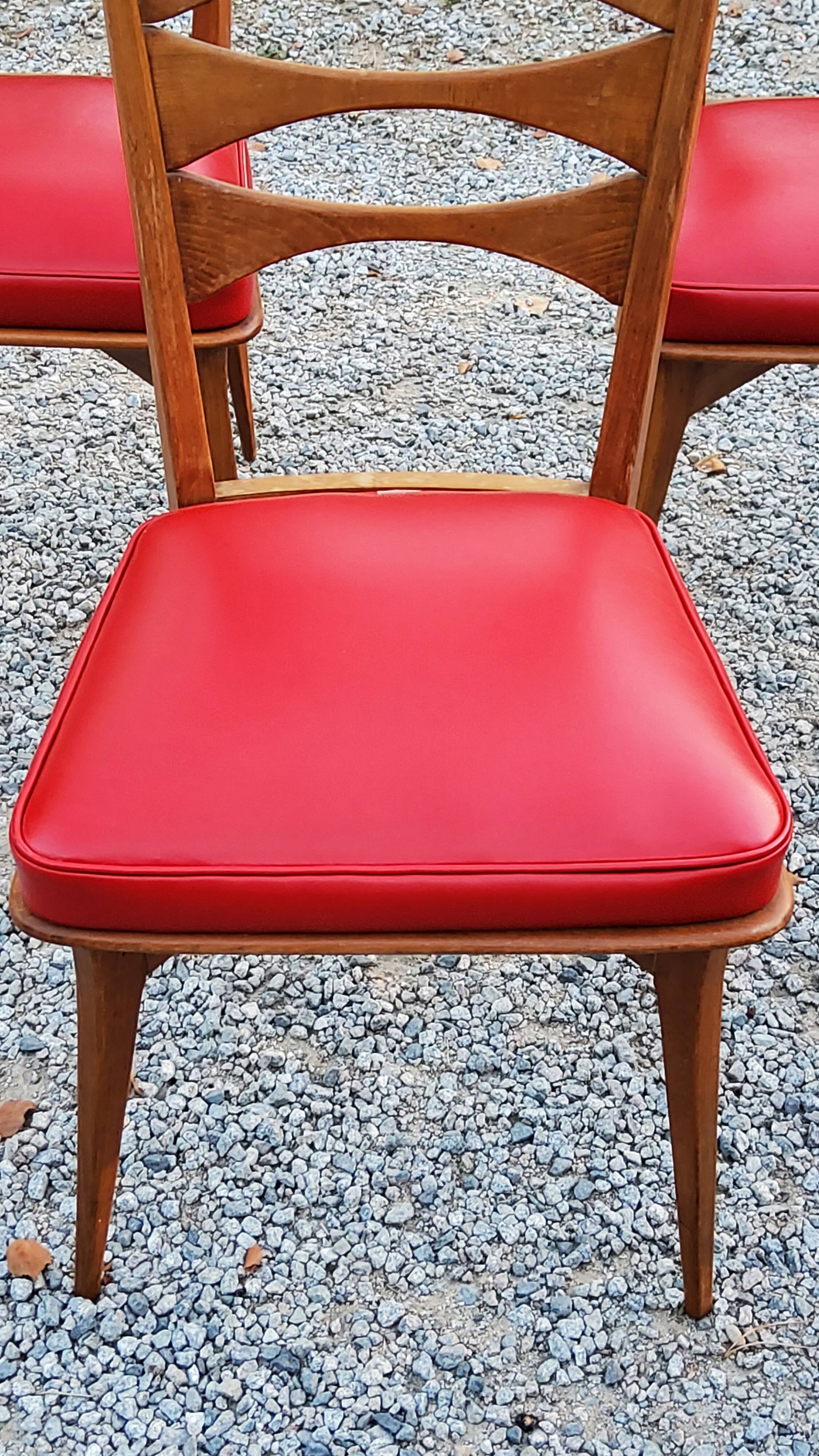 Set of 6 vintage Scandinavian style chairs from the 50s