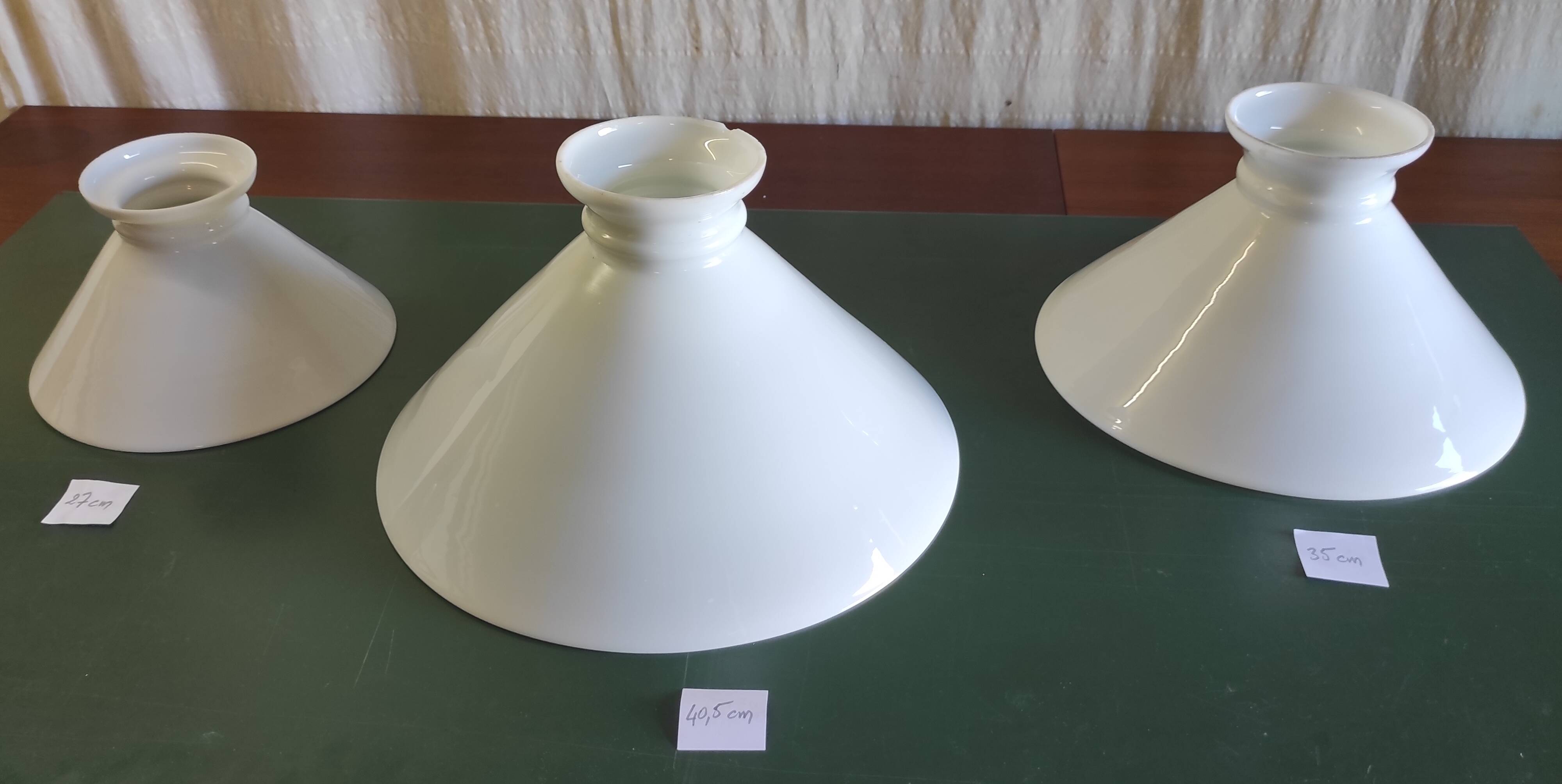 Set of 3 opaline lampshades - early 20th century