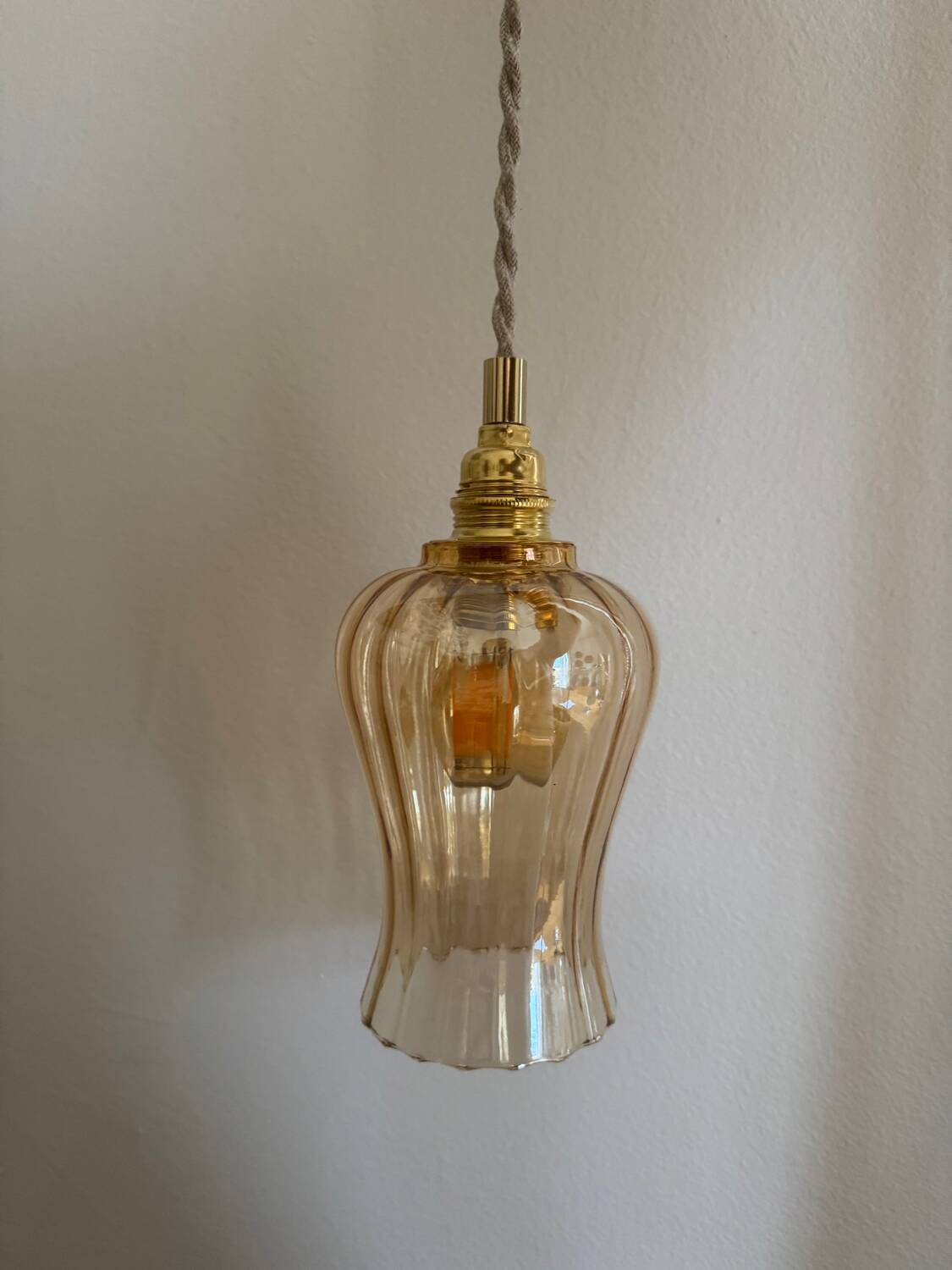Vintage portable lamp