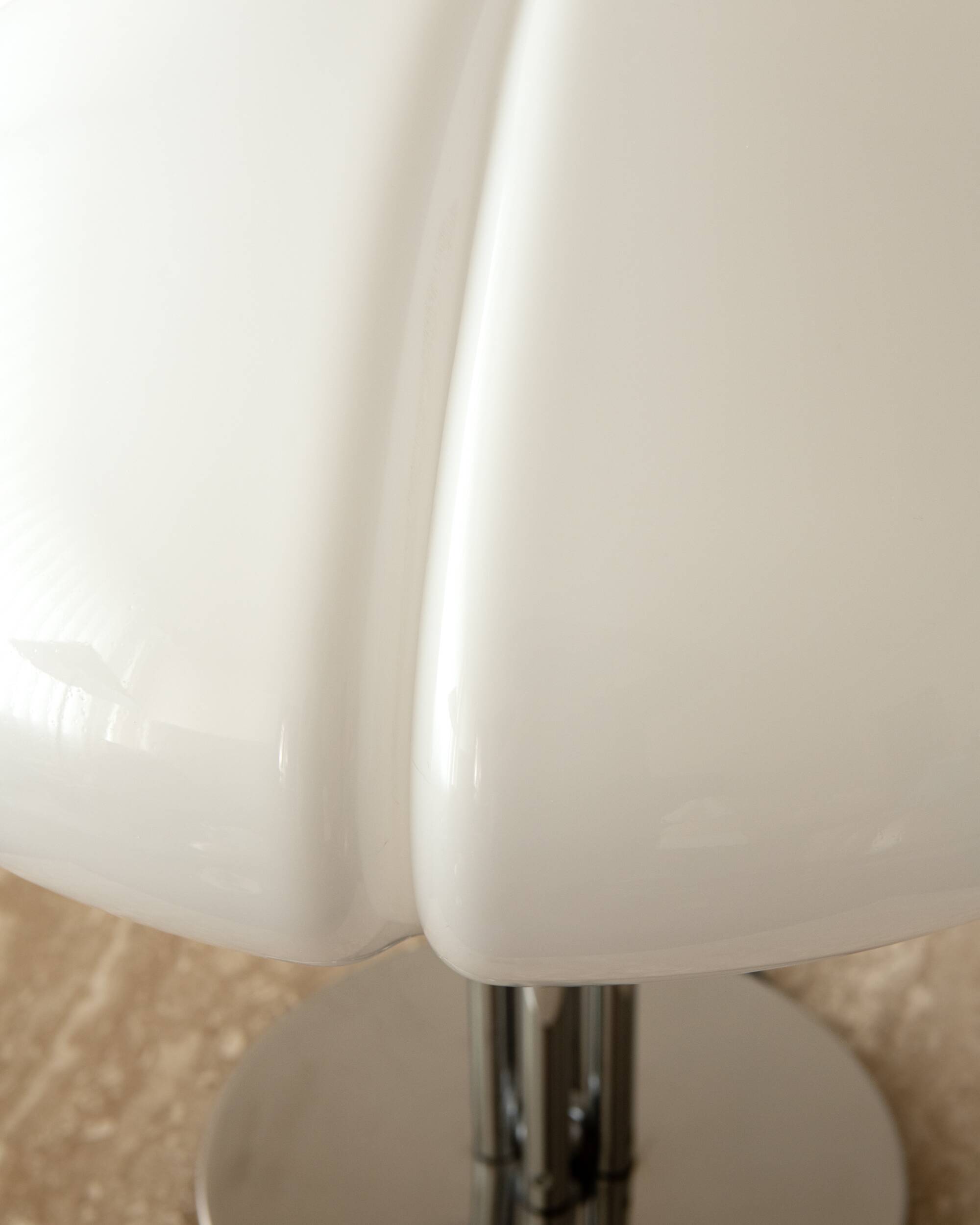 Lampe de table Quadrifoglio par Ufficio Progetti pour Harvey Guzzini, Italie, années 1970