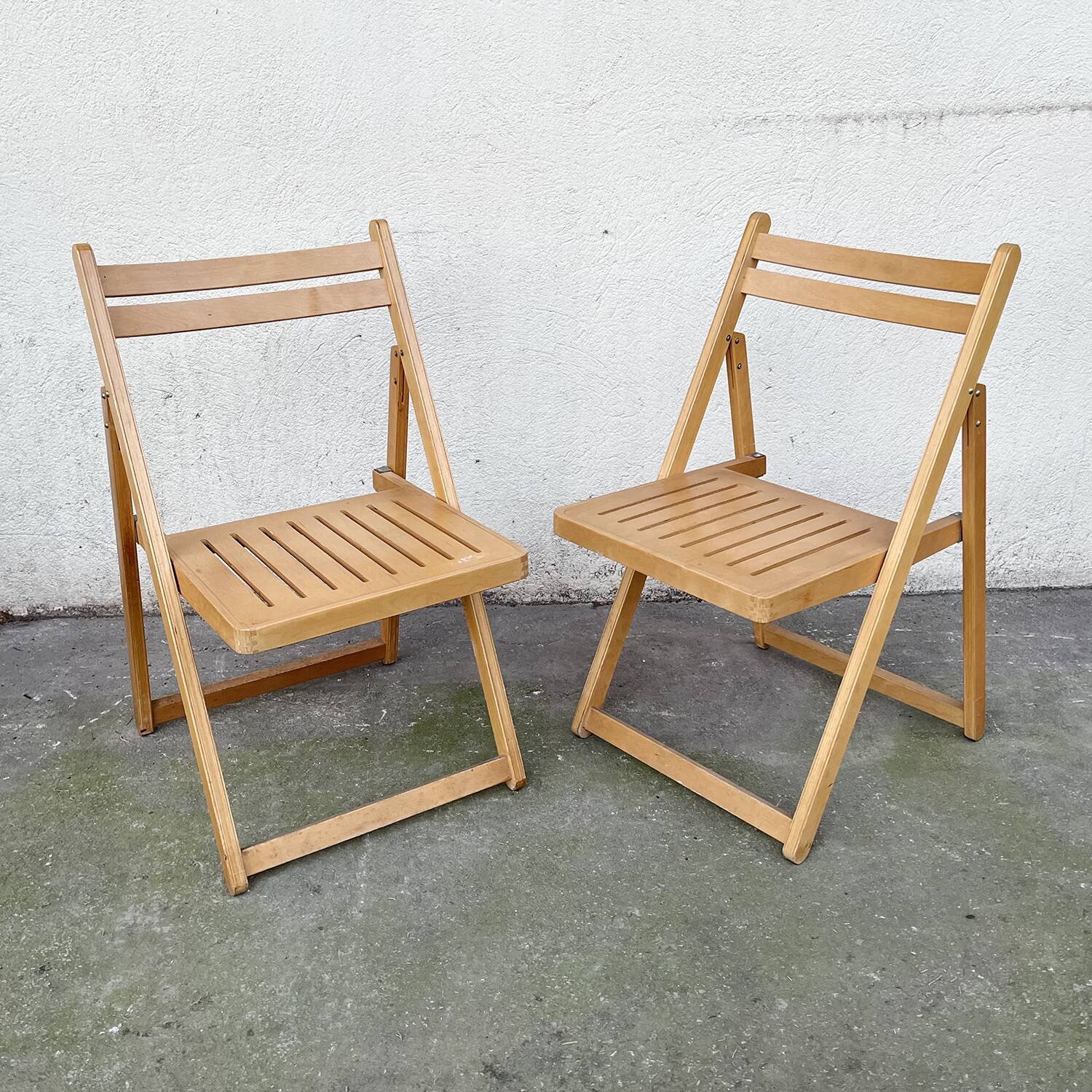 Pair of beech folding chairs