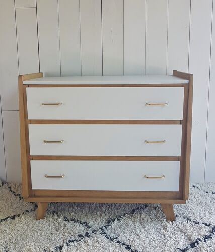 Renovated vintage chest of drawers