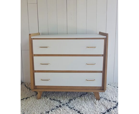 Renovated vintage chest of drawers