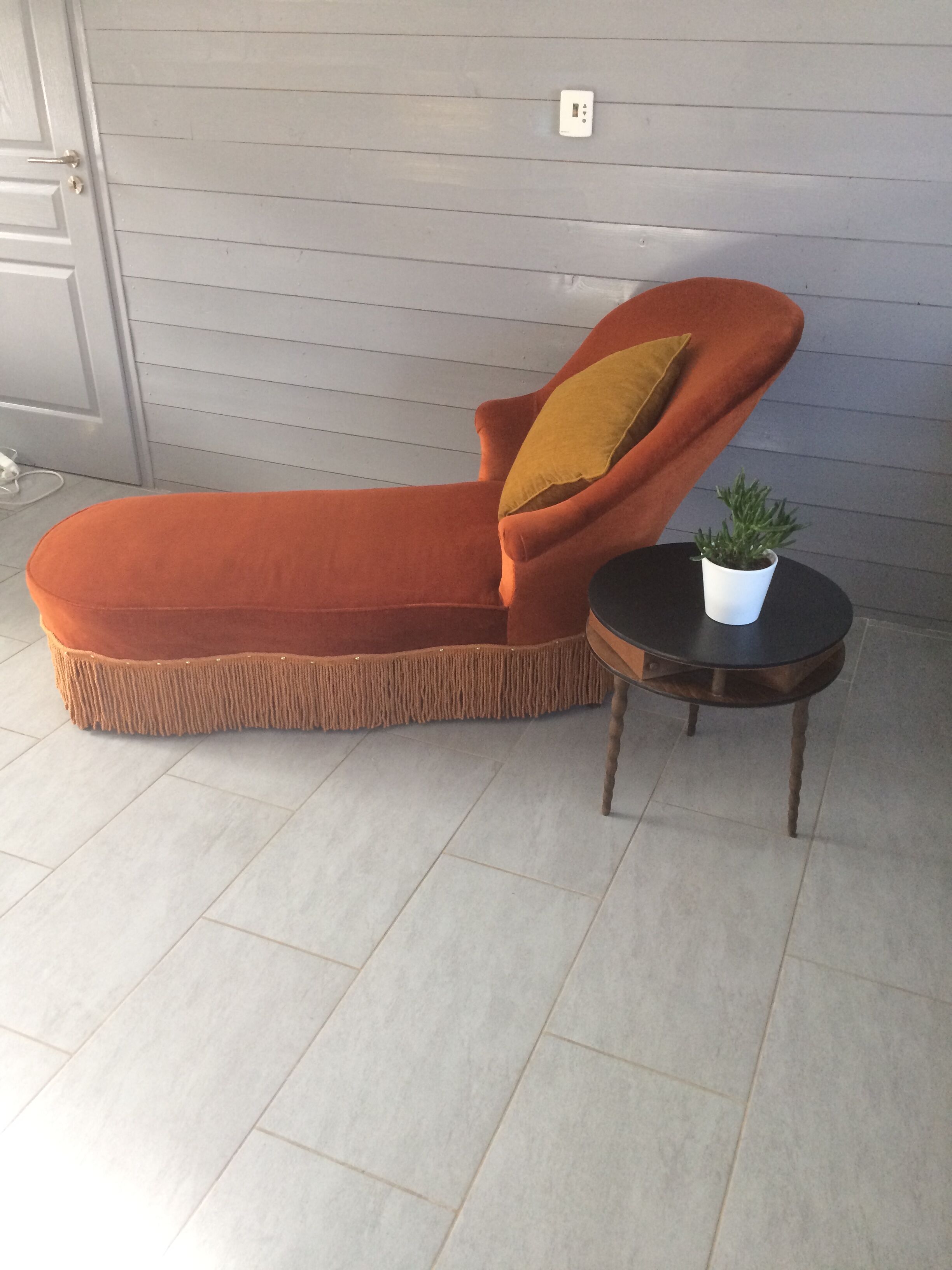 Meridian velvet of the 30's