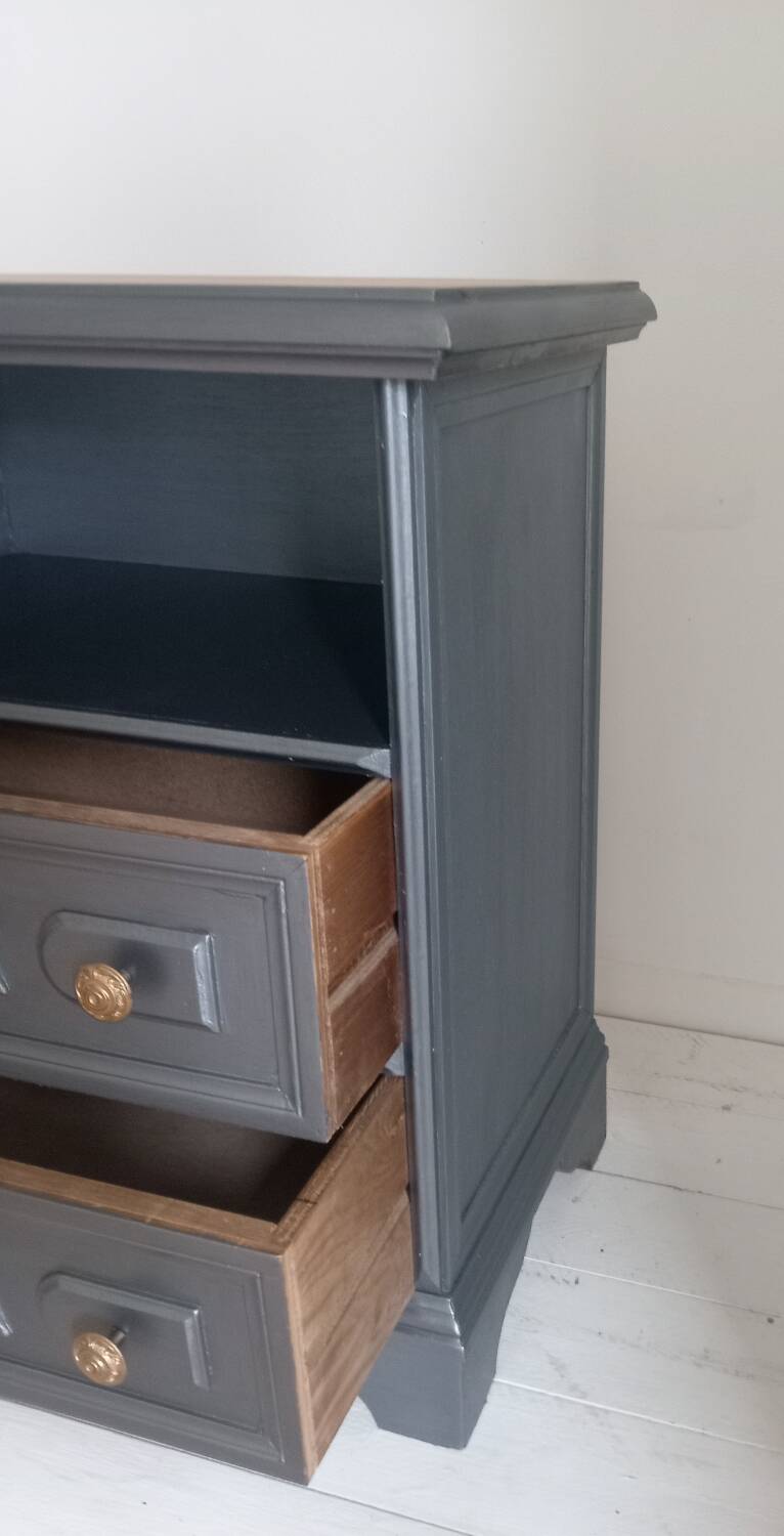 Pair of bedside tables