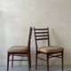 Lot de 2 chaises en bois filaire dans le gout de Gio PONTI , Italie 1970