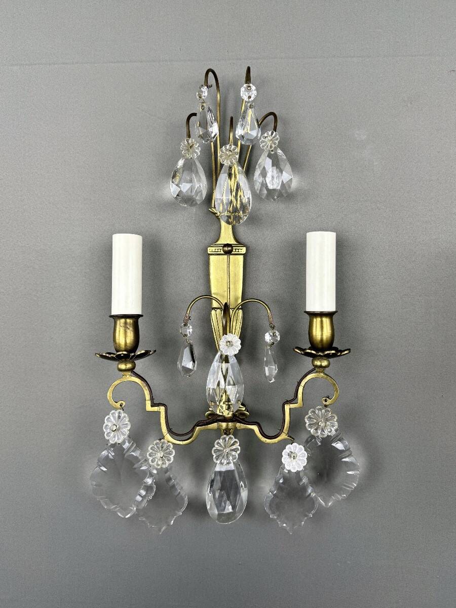 Pair of brass and crystal wall lights, 20th Century