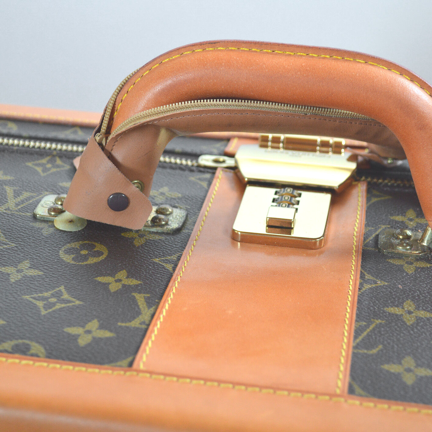Louis Vuitton Stratos 80 suitcase