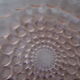 Plat rond rose deco perlé