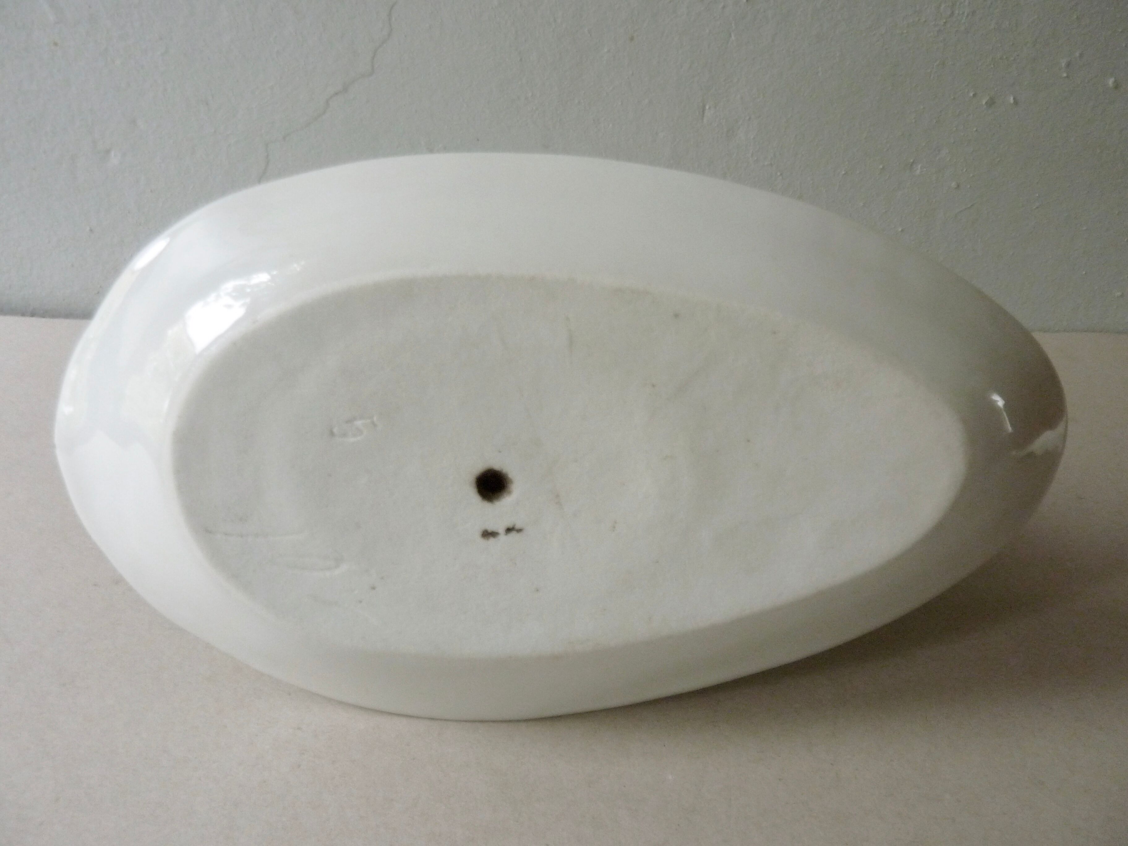 White porcelain saucière, Empire style