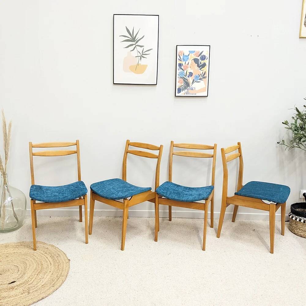 Set of 4 mid-century chairs