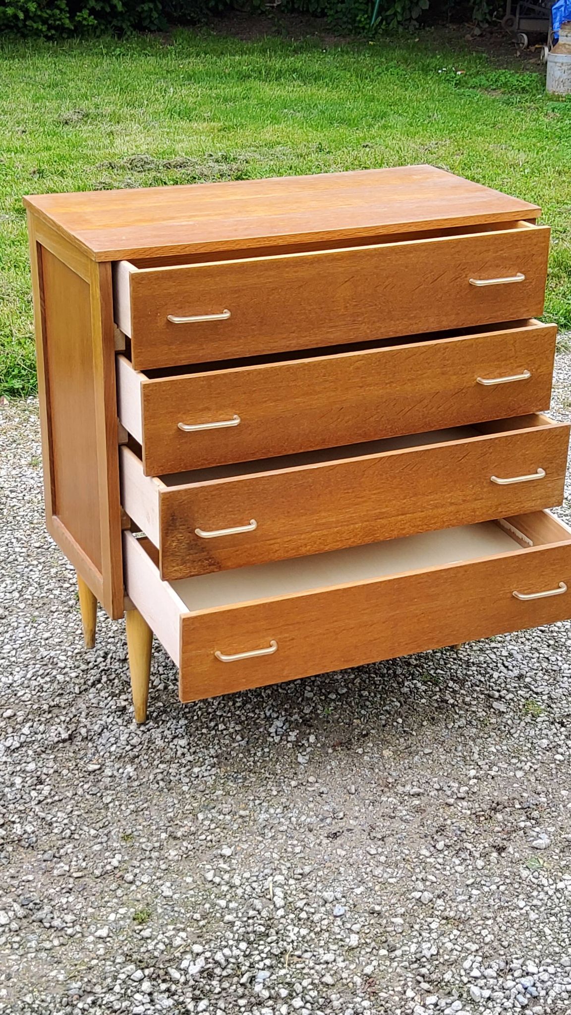 Vintage chest of drawers from the 50s in blond oak 4 drawers conical legs