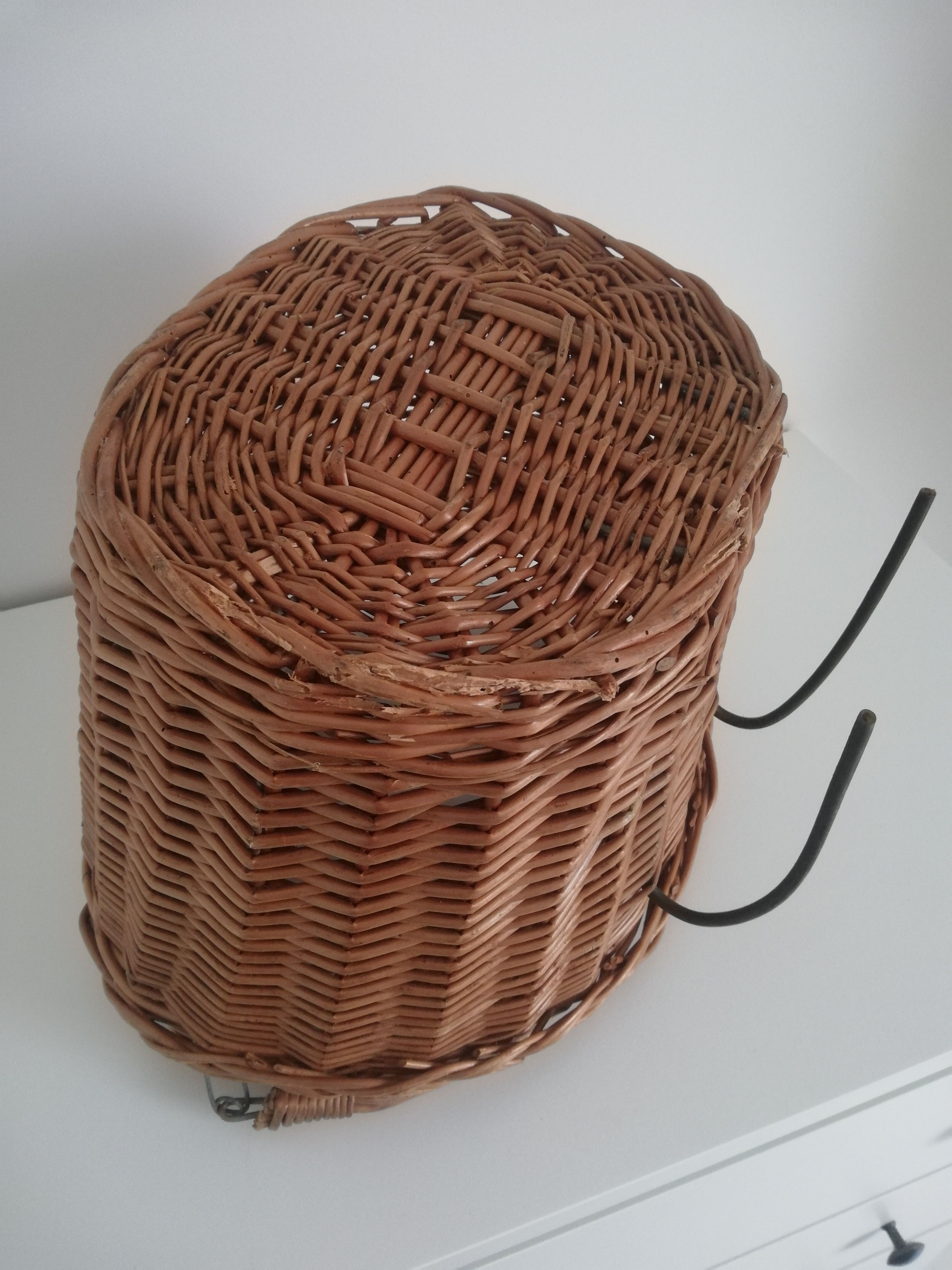 Vintage wicker basket for bicycle