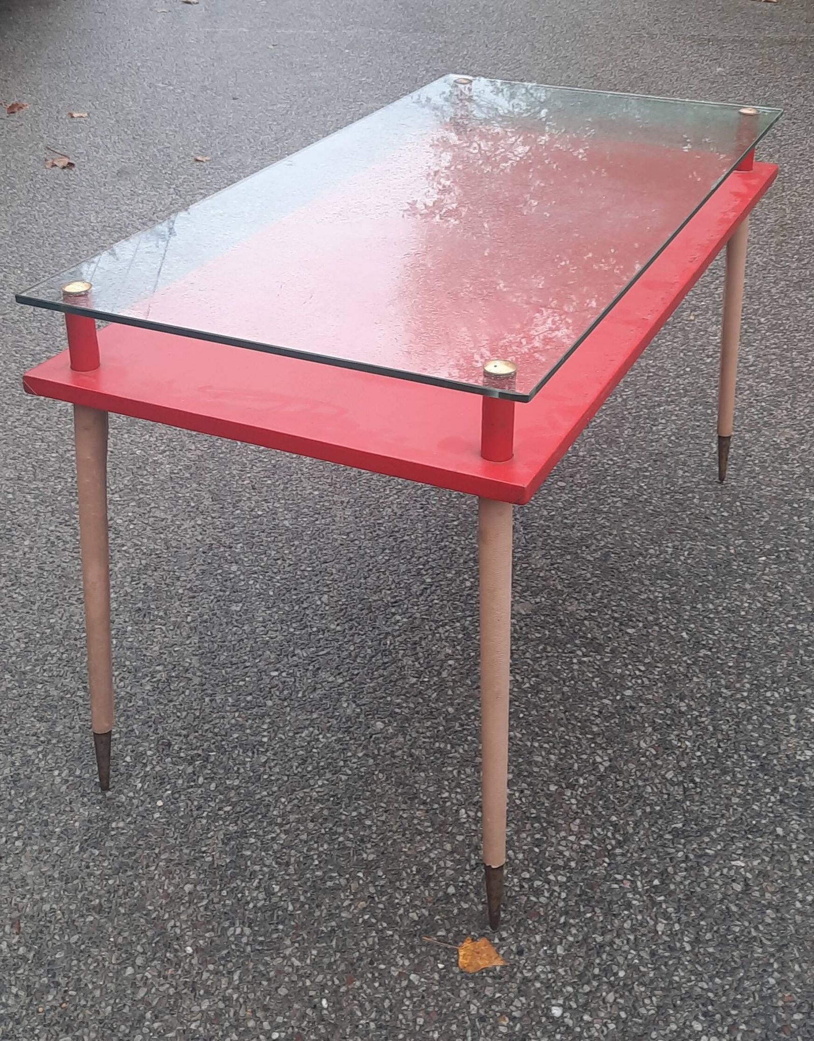 Vintage desk table with tapered legs