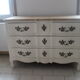 Commode arbalète