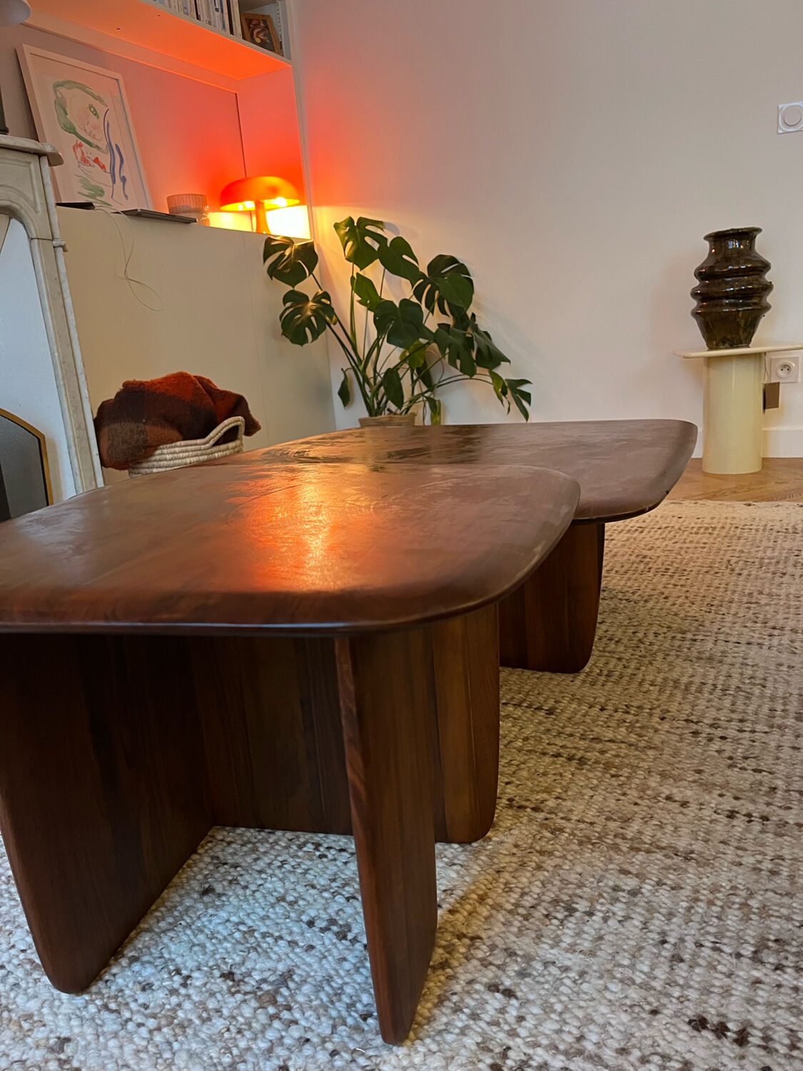 Oak wood coffee table