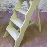 Small stepladder