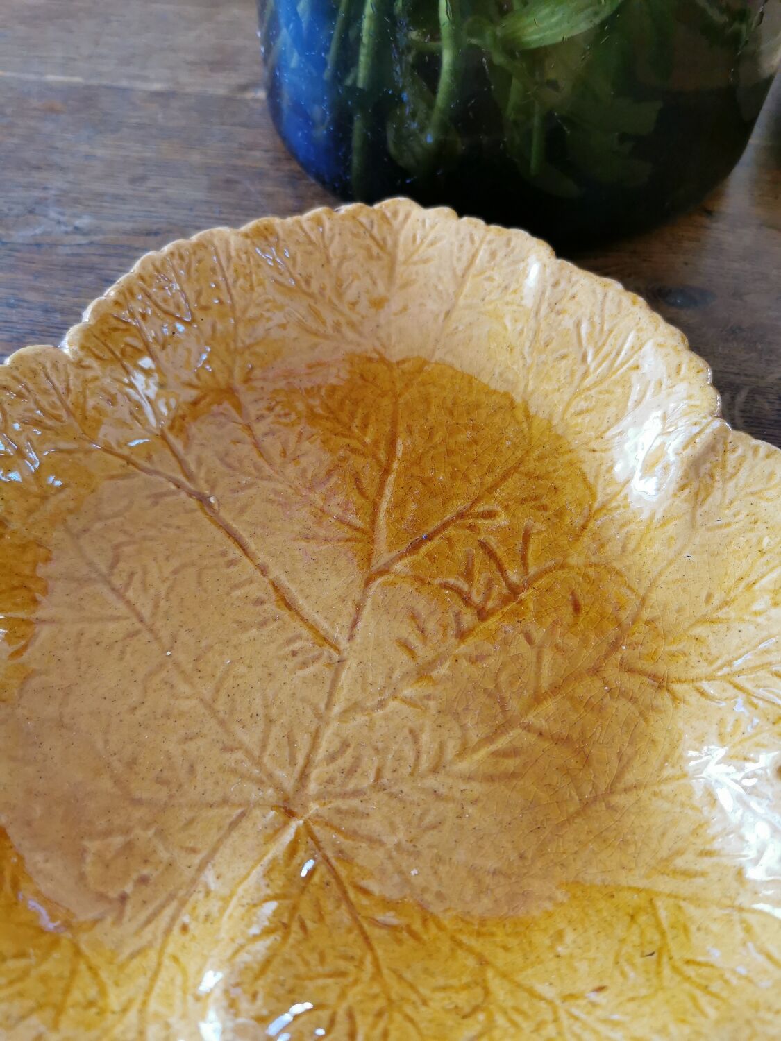 Leaf dish