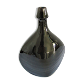 Vase bouteille grès émaillé noir par Roland Zobel
