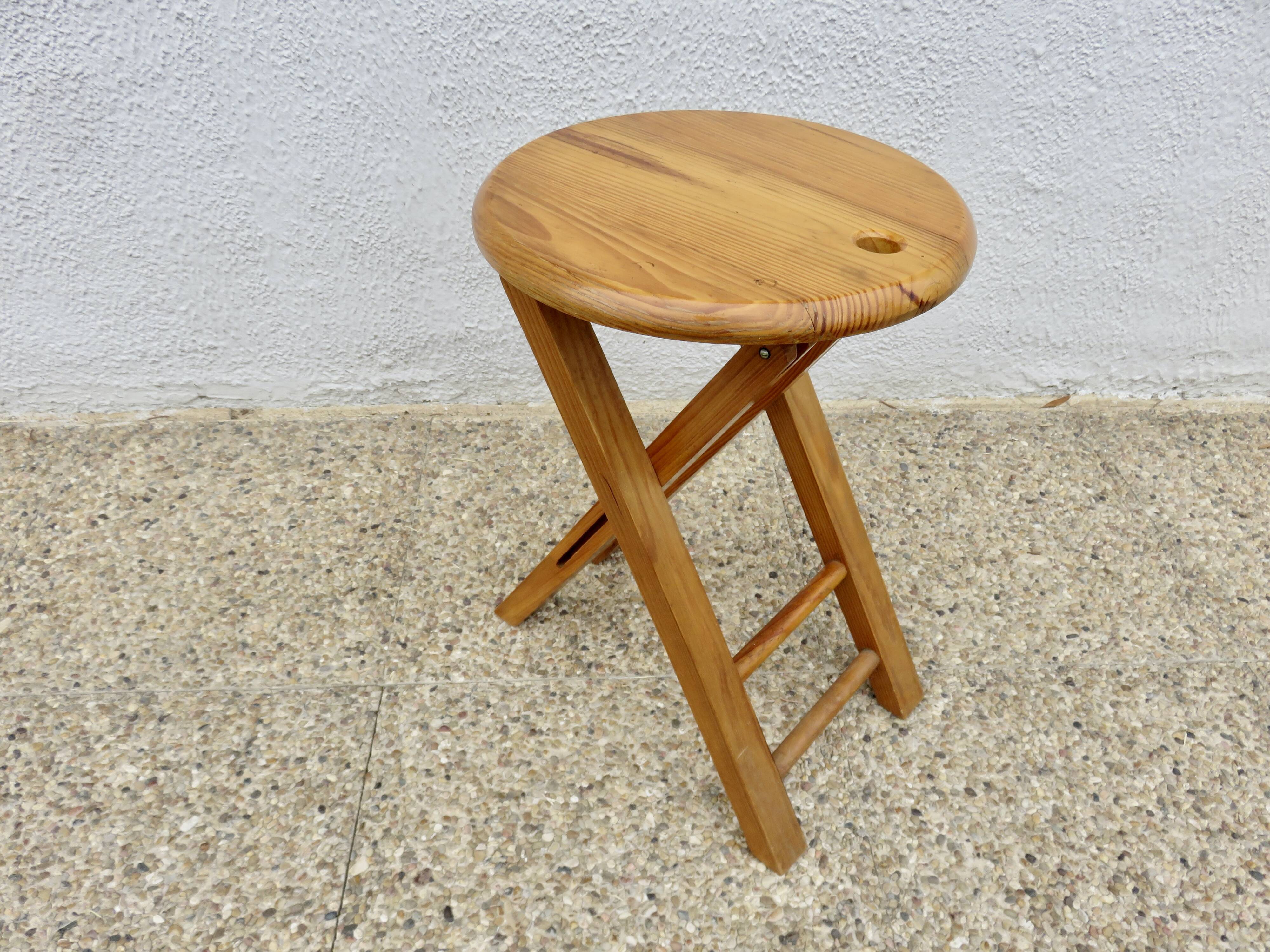 Tabouret pliant dans le style de Roger Tallon ou Adrian Reed, vers 1970