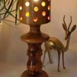 Lampe design vintage en bois d'olivier