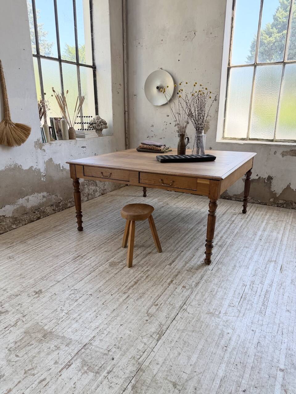 Grande table de ferme XL chêne « carrée » conférence 1950