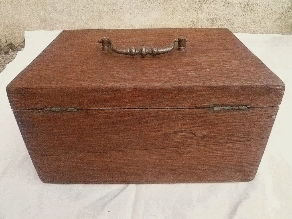 Antique sewing box, vintage
