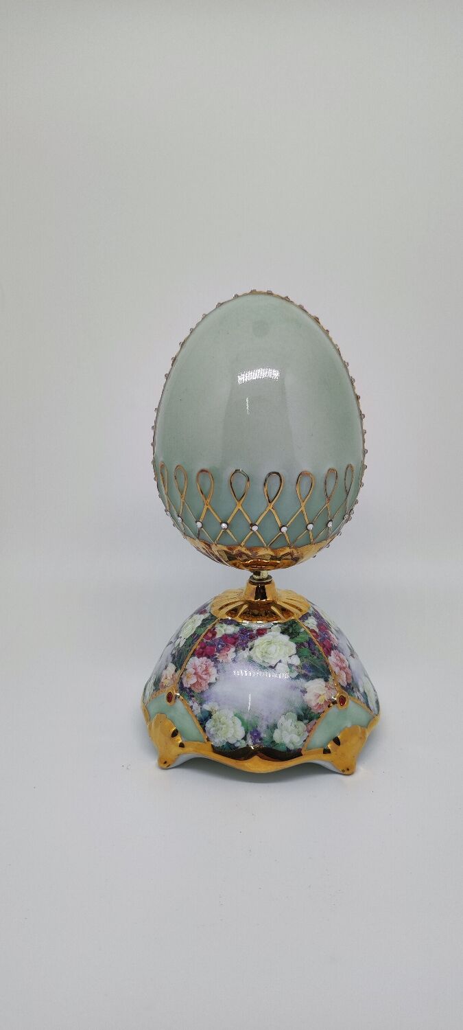 Lena Liu's music box