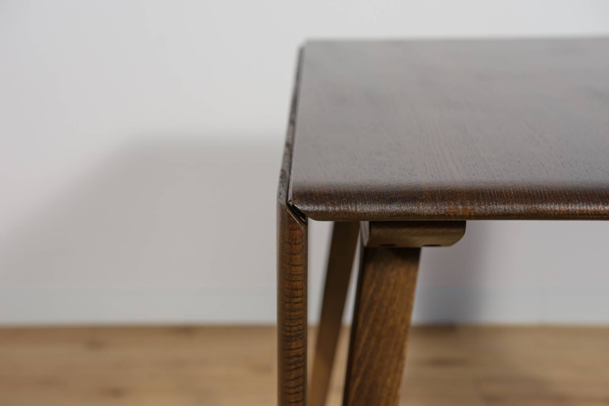 Table à manger Goldsmith Series par Lucian Ercolani pour Ercol, Royaume-Uni