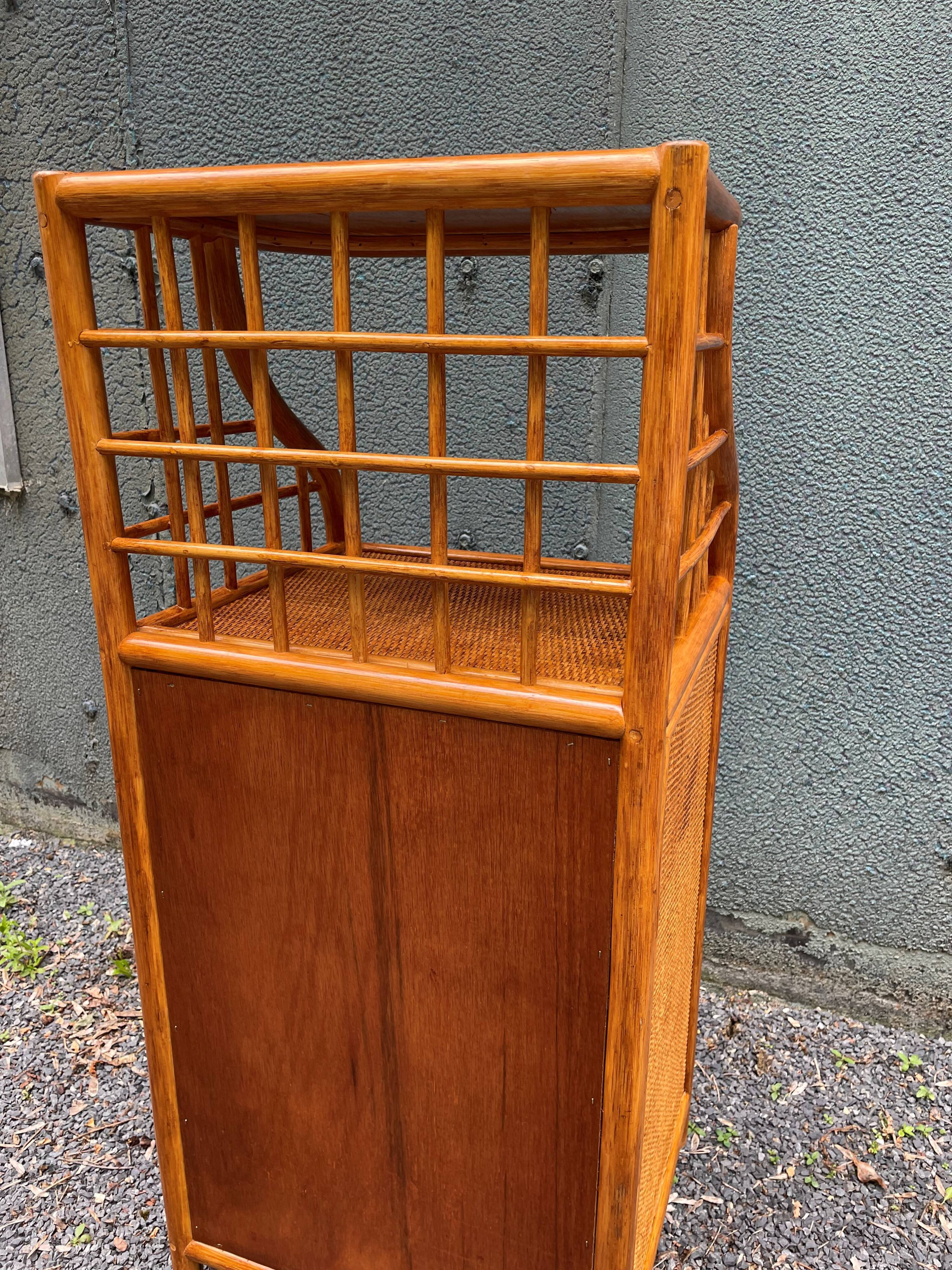 Shelf to install or vintage rattan furniture