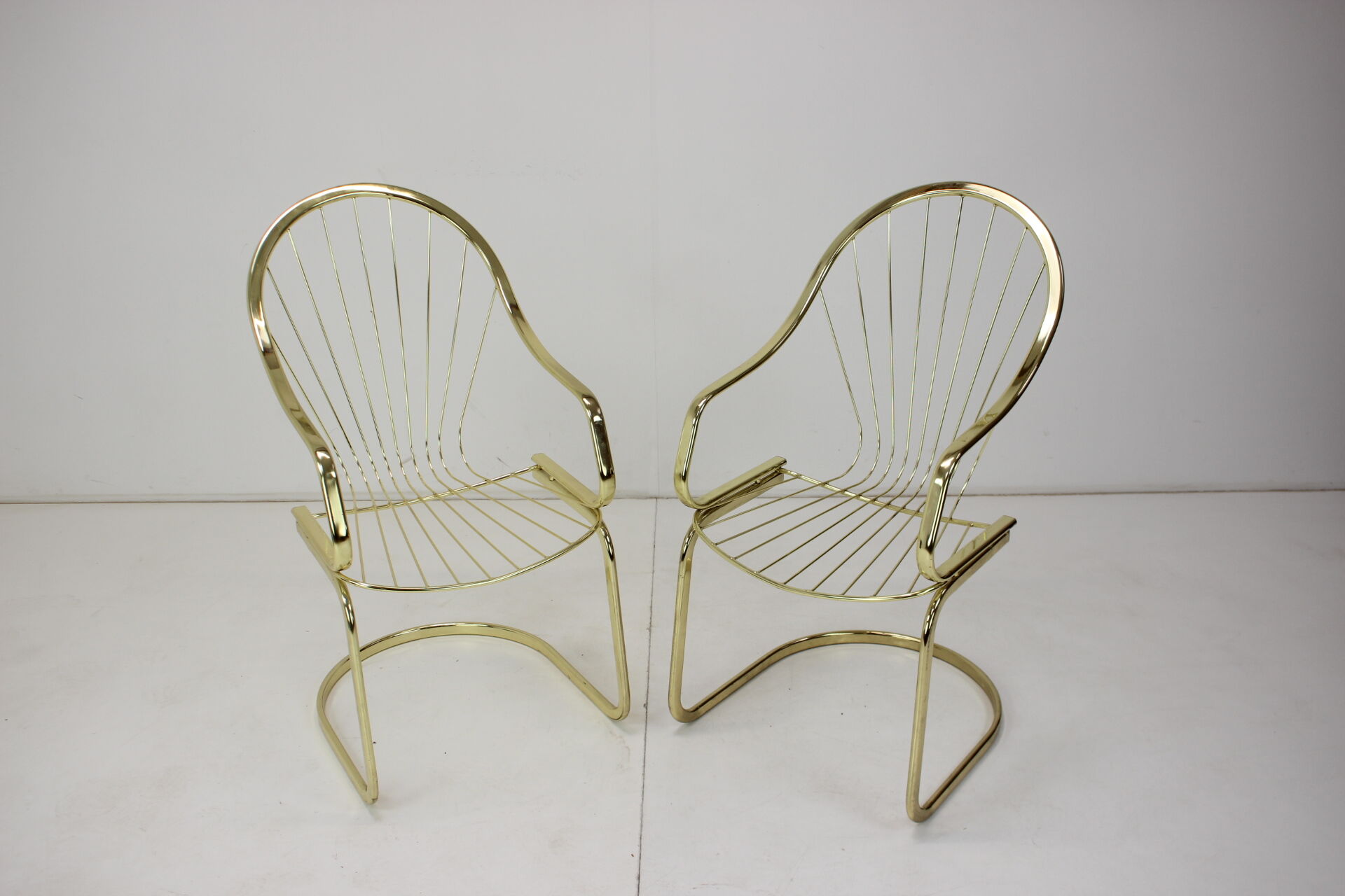 Pair of mid century chairs, Italy, 1970