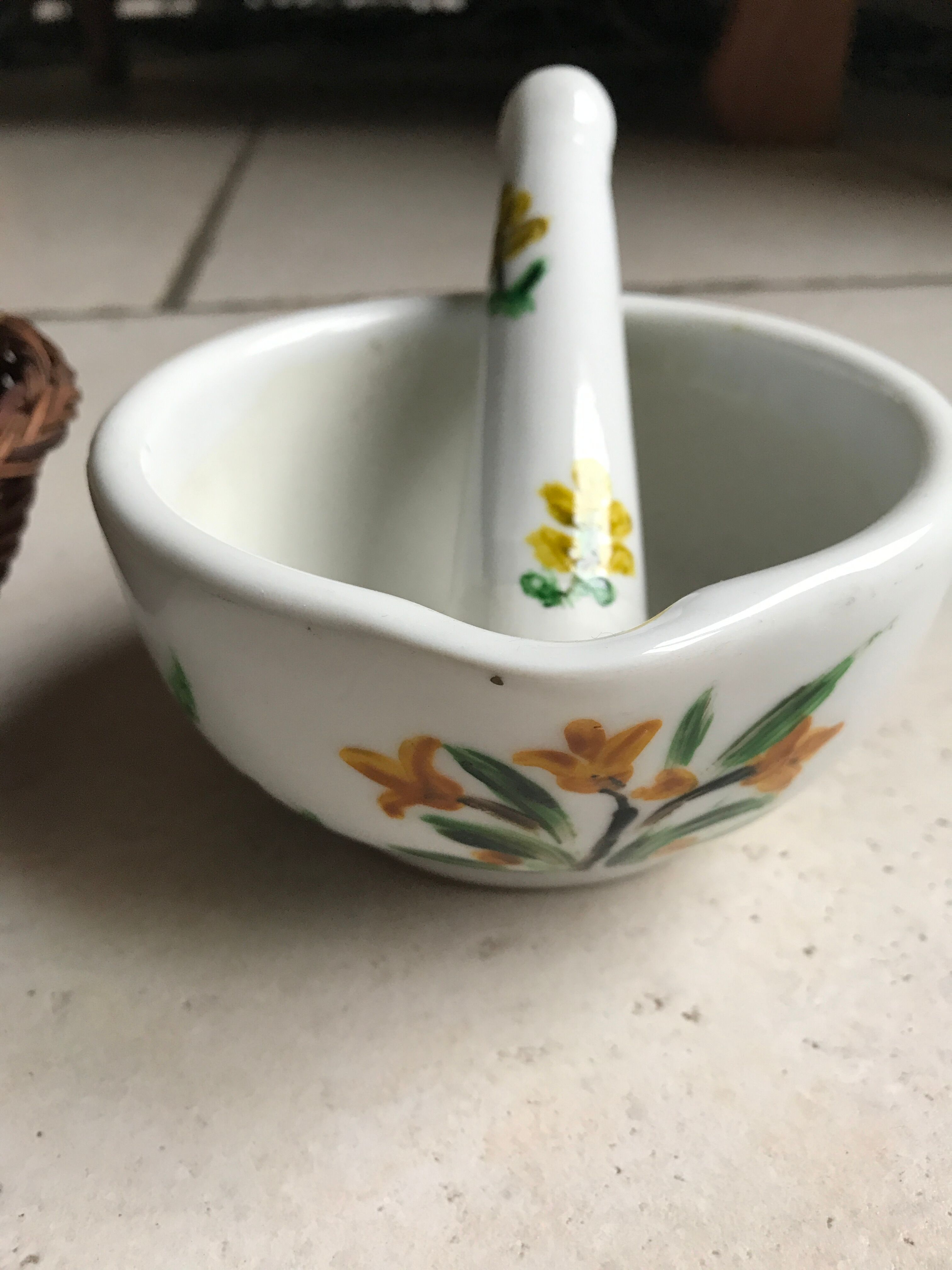 Ensemble mortier et pilon
