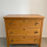 Antique chest of drawers