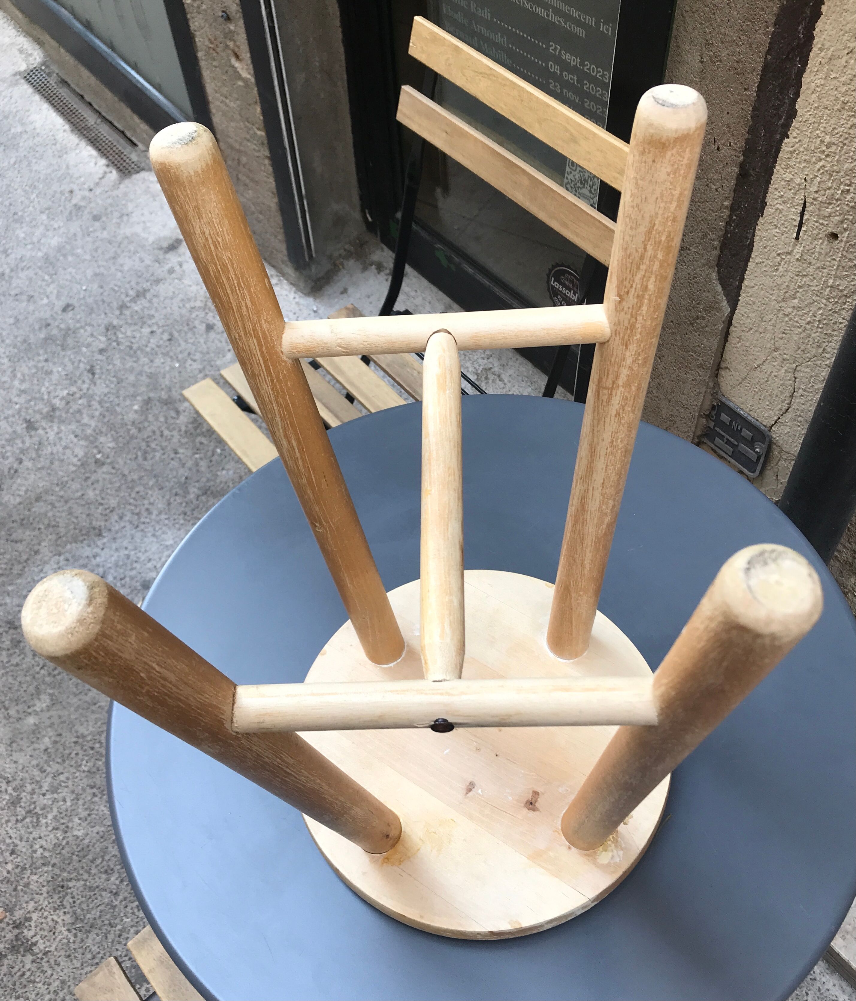 Tabouret en bois