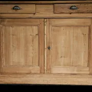 Bahut, buffet bas ancien pitchpin massif brut