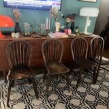 Set of 4 Windsor chairs