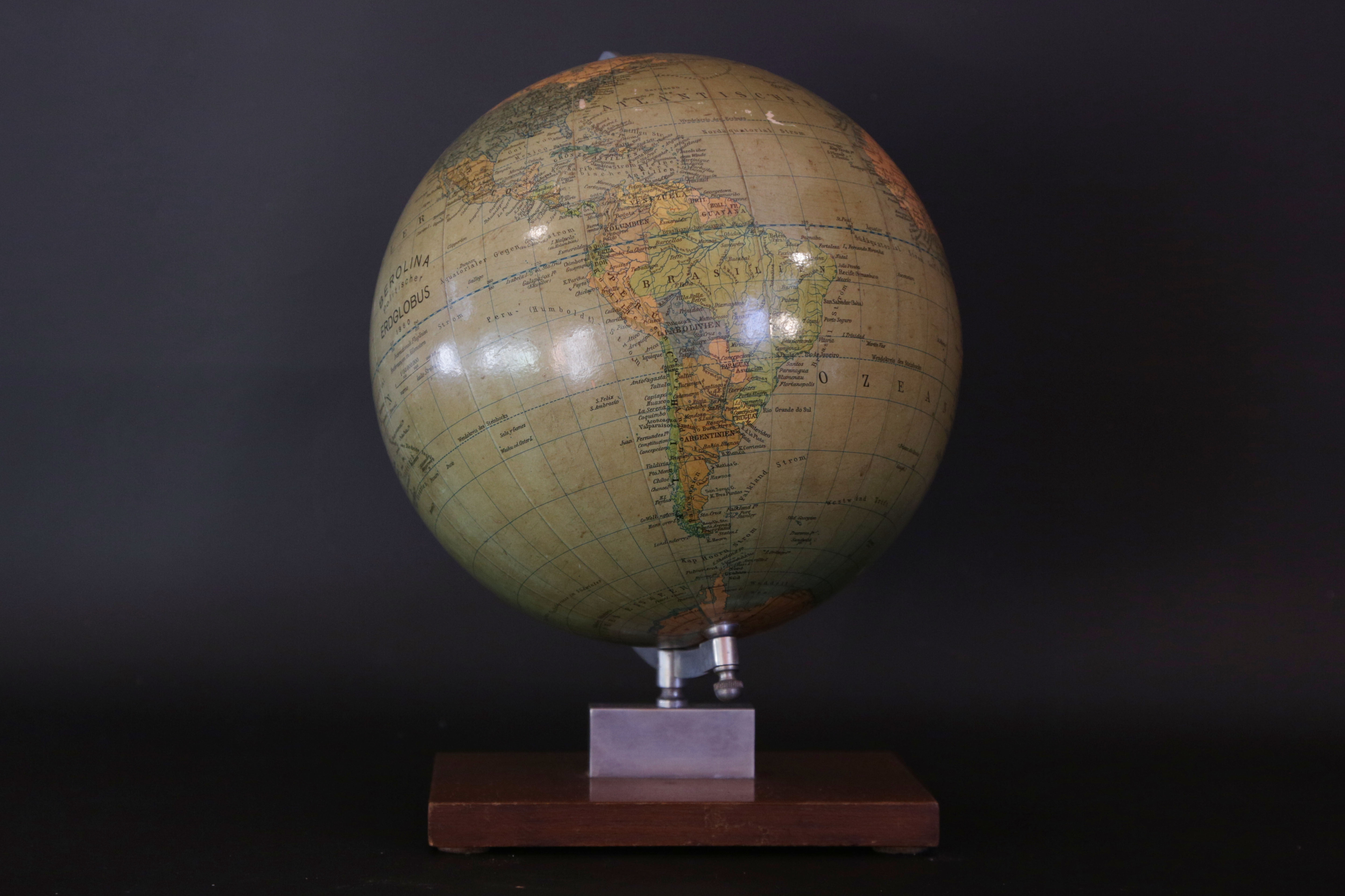 Globe Terrestre 1960