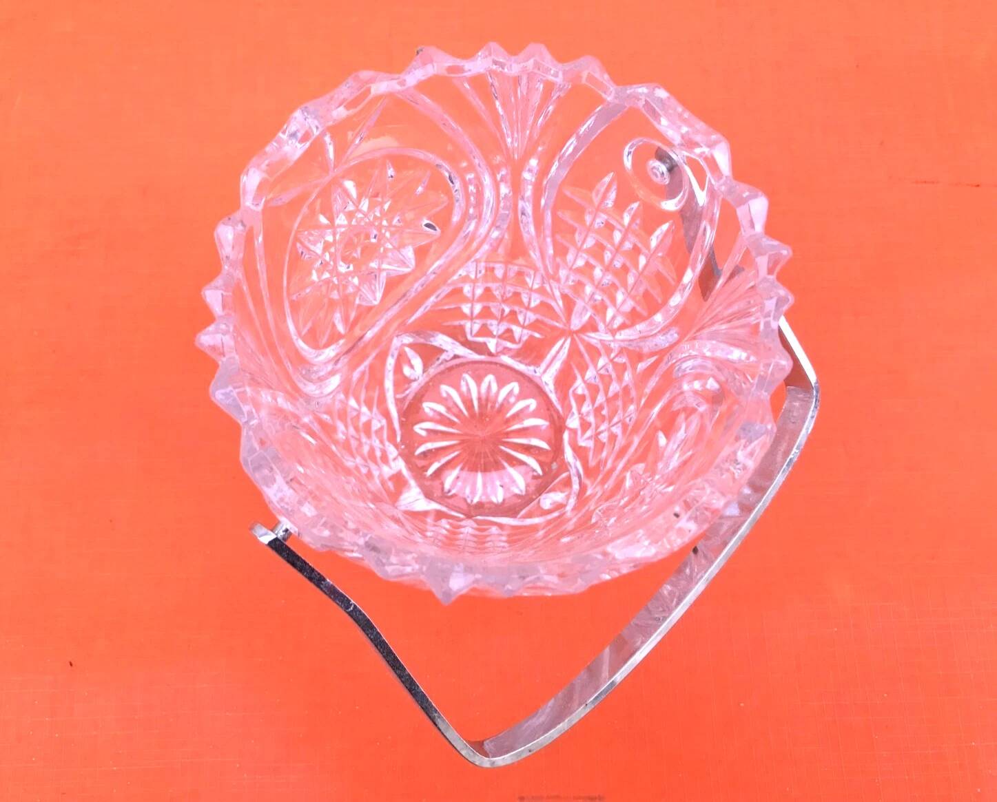 1970s Ice bucket, cut crystal with geometric design